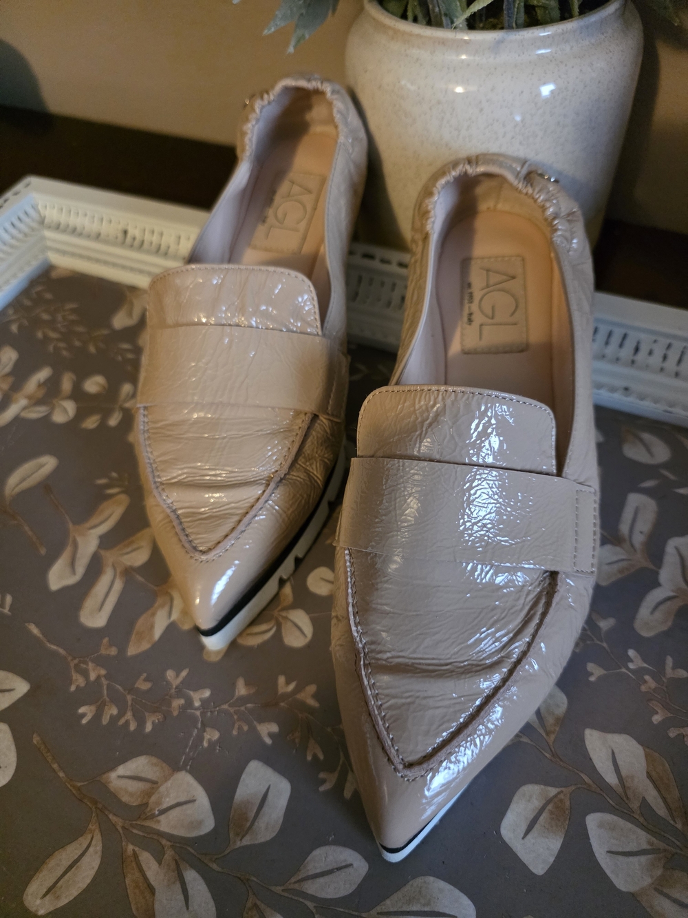 AGL Women's Nude Patent Pointed-Toe Loafers